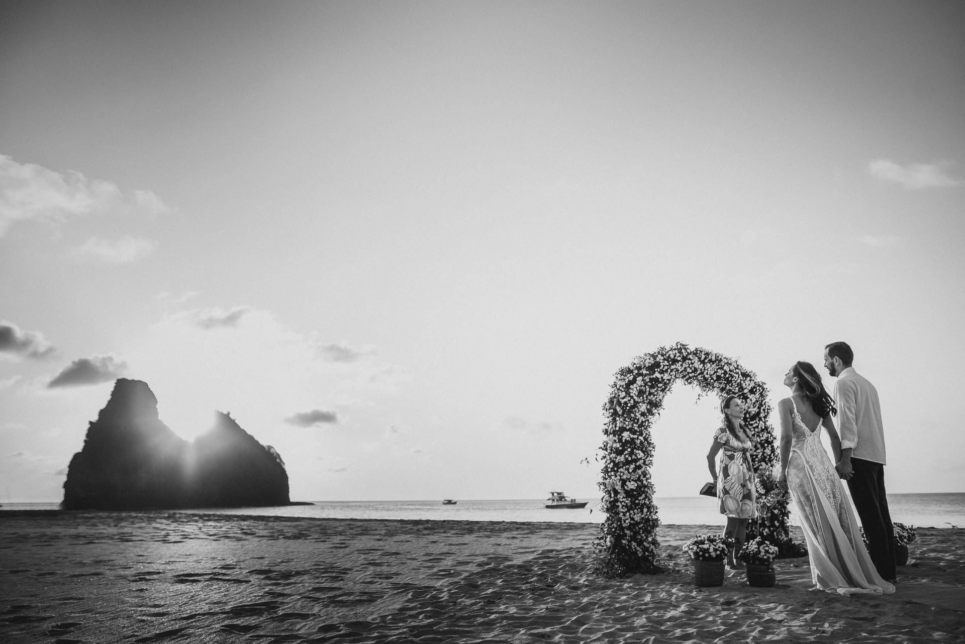 Foto Ensaio casal + casamento em Fernando de Noronha Foto Ensaio casal + casamento em Fernando de Noronha - Imagem 56