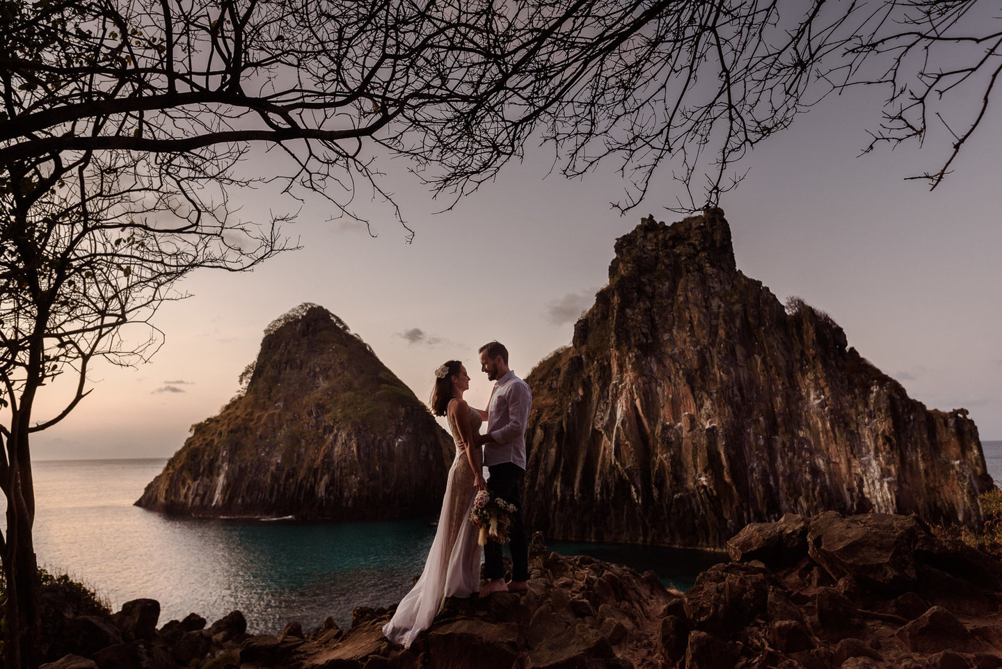 Ensaio casal + casamento em Fernando de Noronha Ensaio casal + casamento em Fernando de Noronha